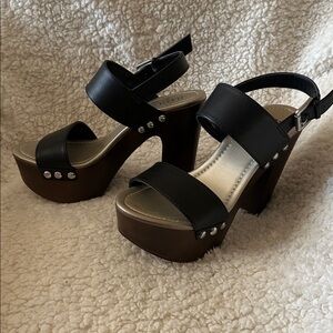 a.n.a Black and Brown Platform Sandals NIB